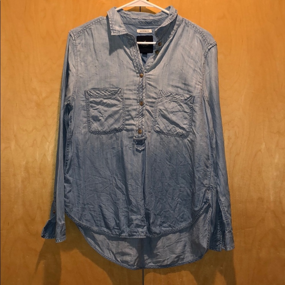 American Eagle denim shirt